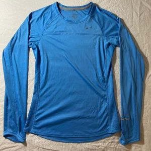 Nike long sleeve top size small